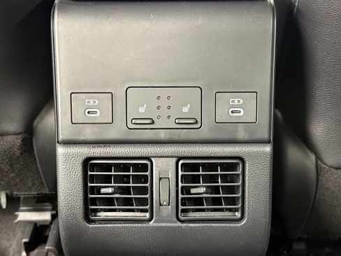 Used 2023 Toyota bZ4X Limited image 34