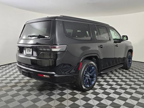 New 2026 Jeep Grand Wagoneer 4WD image 4