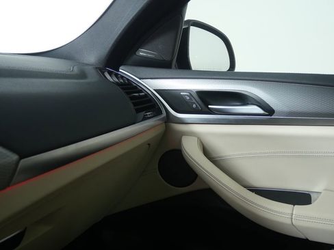 Used 2020 BMW X4 xDrive30i w/ M Sport Package 2 image 27