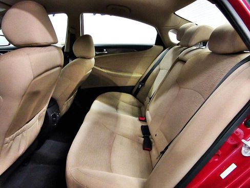 Used 2012 Hyundai Sonata Hybrid image 10