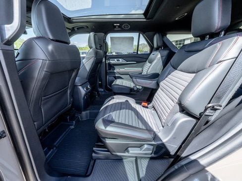 New 2026 Ford Explorer ST-Line AWD/4WD image 23