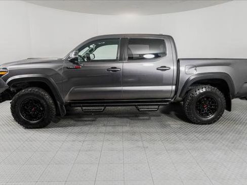 Used 2021 Toyota Tacoma TRD Pro image 3