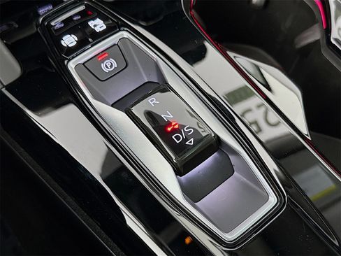 Certified 2025 Audi Q5 Premium Plus w/ Premium Plus image 16