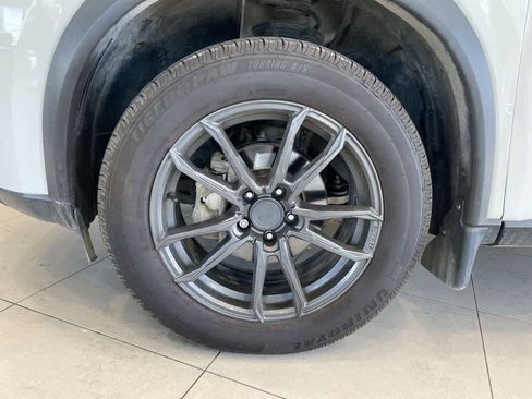 Used 2021 Nissan Rogue S AWD/4WD image 21