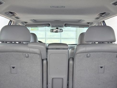 Used 2012 Toyota Highlander SE w/ Tow Pkg AWD/4WD image 30