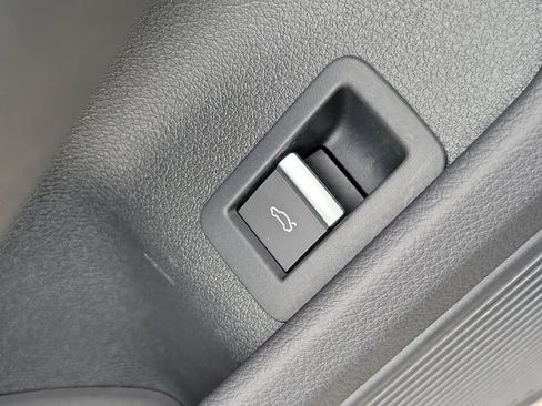 Used 2024 Audi A4 2.0T Premium Plus AWD/4WD image 22