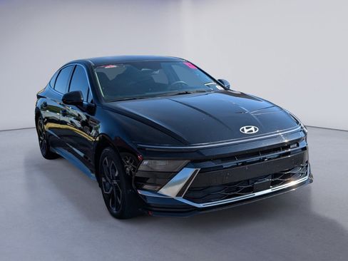 Used 2024 Hyundai Sonata SEL FWD image 5