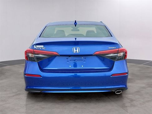 Certified 2024 Honda Civic Sport image 5