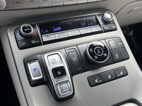 Used 2022 Hyundai Palisade SEL w/ Premium Package AWD/4WD image 24
