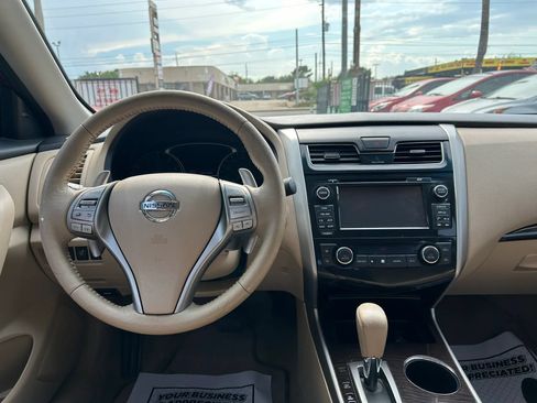 Used 2014 Nissan Altima 3.5 SL w/ Technology Package FWD image 20