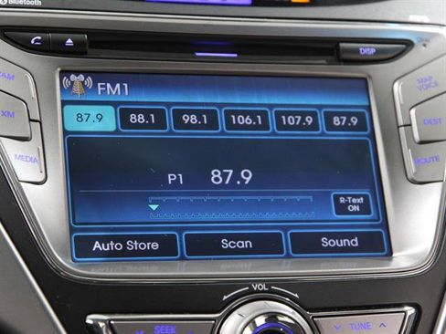 Used 2013 Hyundai Elantra Limited w/ Technology Pkg image 12