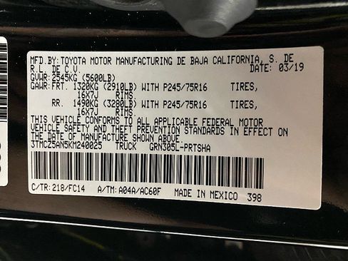 Used 2019 Toyota Tacoma SR5 image 28