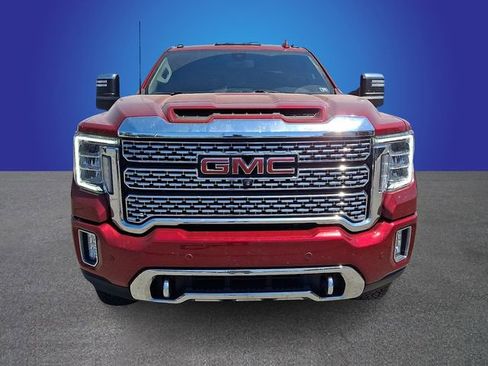 Used 2022 GMC Sierra 2500 Denali AWD/4WD image 2