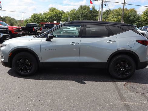 Used 2024 Chevrolet Blazer LT w/ Sound & Technology Package AWD/4WD image 34