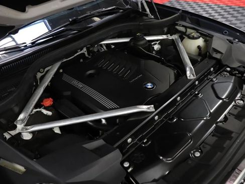 Used 2019 BMW X7 xDrive40i w/ Premium Package image 90