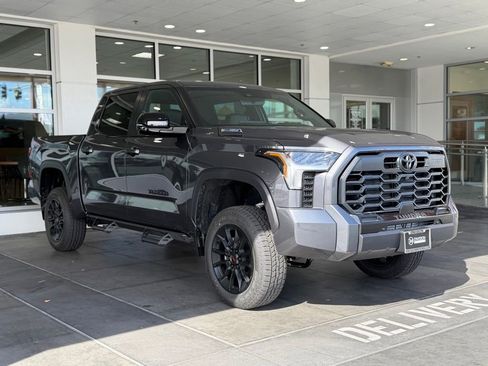 New 2026 Toyota Tundra Limited AWD/4WD image 6