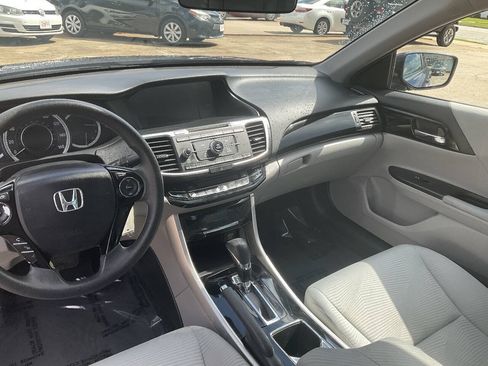Used 2016 Honda Accord LX image 14