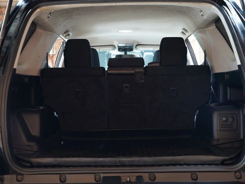 Used 2017 Toyota 4Runner TRD Off-Road image 32