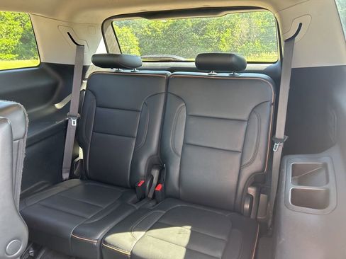 Used 2021 GMC Acadia AT4 w/ Technology Package AWD/4WD image 13