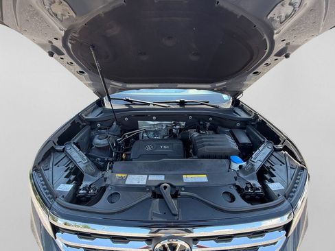 Used 2023 Volkswagen Atlas Cross Sport SEL AWD/4WD image 34
