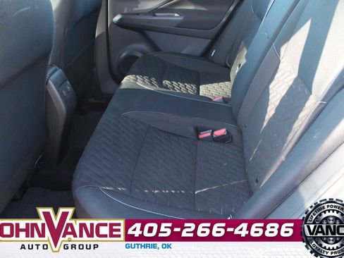 Used 2022 Nissan Kicks SV image 21