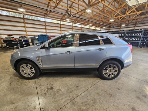 Used 2013 Cadillac SRX Luxury w/ Driver Awareness Package FWD image 5