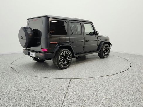 Used 2025 Mercedes-Benz G 63 AMG 4MATIC image 5