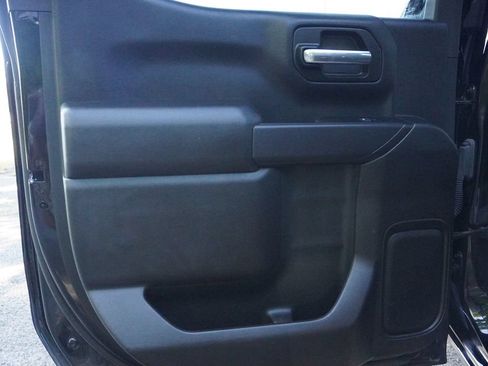 Used 2024 Chevrolet Silverado 1500 Custom AWD/4WD image 17