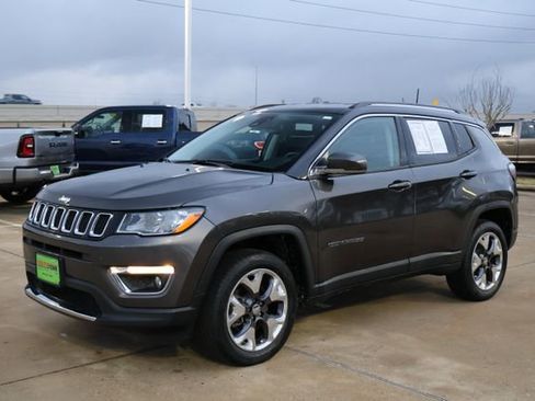 Used 2021 Jeep Compass Limited w/ Trailer Tow Group image 3