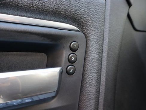 Used 2025 RAM 2500 Laramie image 12