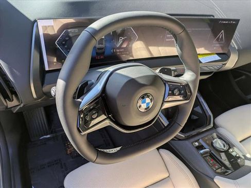 Used 2026 BMW X3 xDrive30 w/ Premium Package AWD/4WD image 3