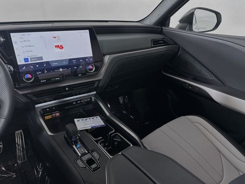 New 2026 Lexus TX 500h AWD w/ Technology Package image 21
