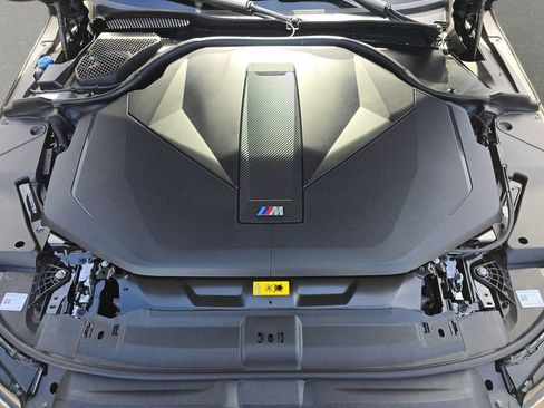 Used 2025 BMW i5 M60 w/ Executive Package image 35