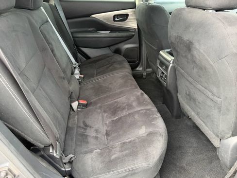 Used 2018 Nissan Murano S FWD image 15