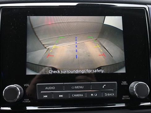 Used 2024 Nissan Titan SV w/ Accessory Utility Package image 31