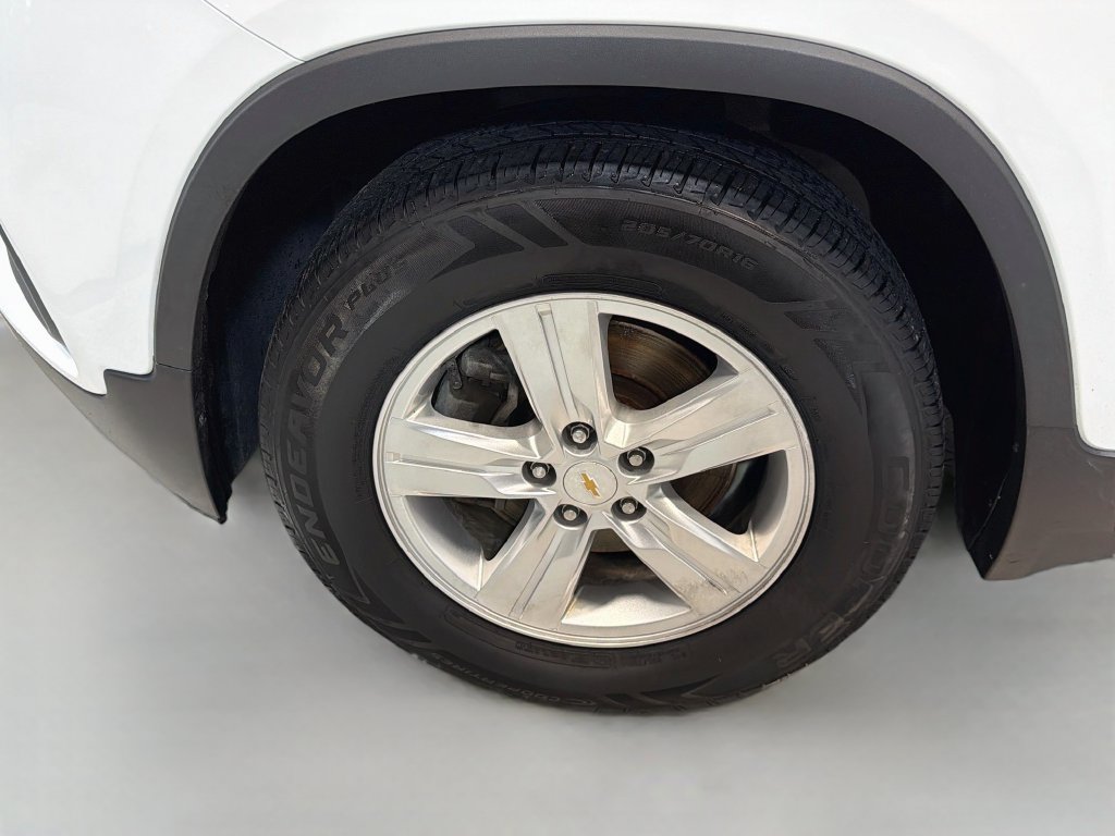 Used 2019 Chevrolet Trax LT w/ LT Convenience Package FWD image 26