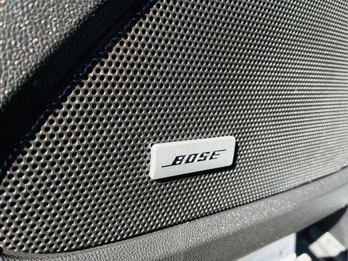 Used 2022 Chevrolet Equinox RS w/ RS Leather Package image 28