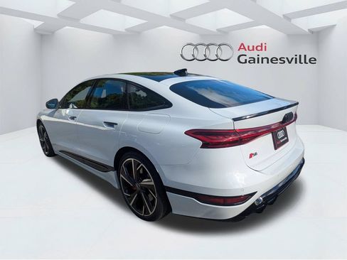 Used 2025 Audi S6 e-tron Premium Plus w/ Premium Plus AWD/4WD image 10