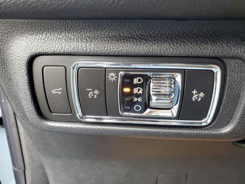 New 2026 Lincoln Corsair Premiere image 14