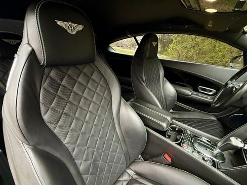 Used 2017 Bentley Continental GT AWD/4WD image 11