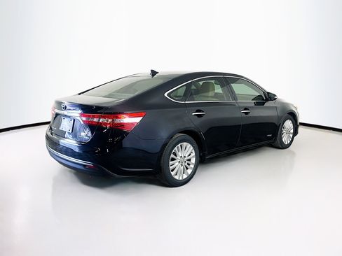 Used 2013 Toyota Avalon Limited image 9