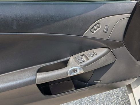 Used 2005 Chevrolet Corvette Convertible w/ Preferred Equipment Group image 9