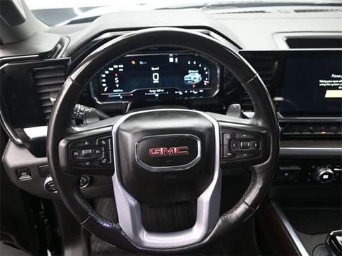 Used 2022 GMC Sierra 1500 SLT image 13