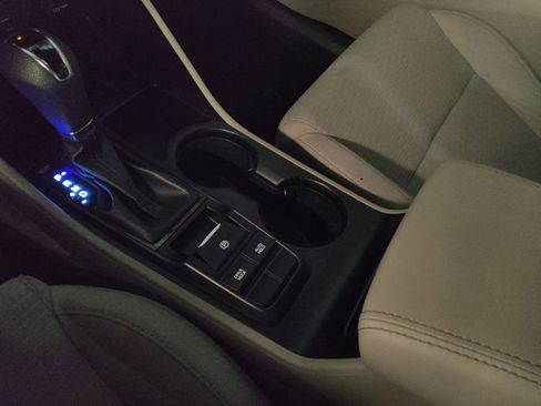 Used 2019 Hyundai Tucson SE image 26