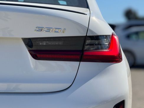 New 2026 BMW 330i Sedan w/ M Sport Package image 14