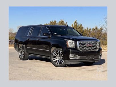 Used 2018 GMC Yukon XL Denali w/ Denali Ultimate Package