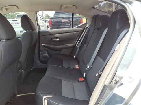 Used 2021 Nissan Sentra SV FWD image 22