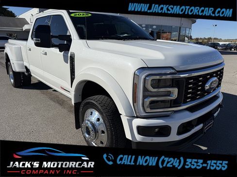 Used 2025 Ford F450 Platinum w/ FX4 Off-Road Package image 7