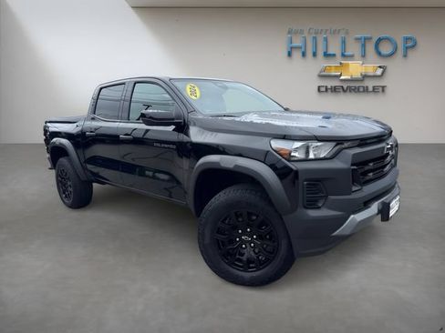 Used 2024 Chevrolet Colorado Trail Boss w/ Advanced Trailering Package AWD/4WD image 1