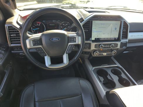 Used 2022 Ford F250 Lariat w/ Lariat Ultimate Package image 28